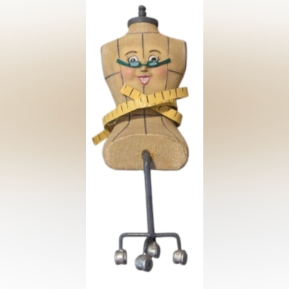 WMG Anthropomorphic Sewing Shelf Sitter Dress Form From 2006